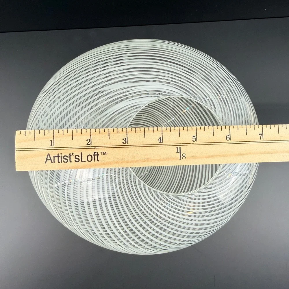 Vintage Murano‎ Venini Mezza Filigrana Glass Vase White Latticino Spiral MCM